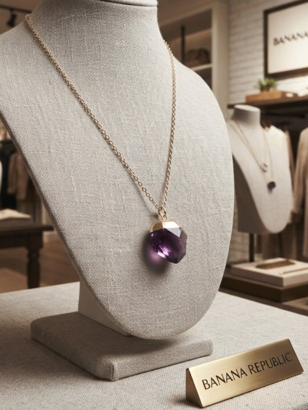 Banana Republic gold-toned chain w/faceted amethyst-colored nugget stone